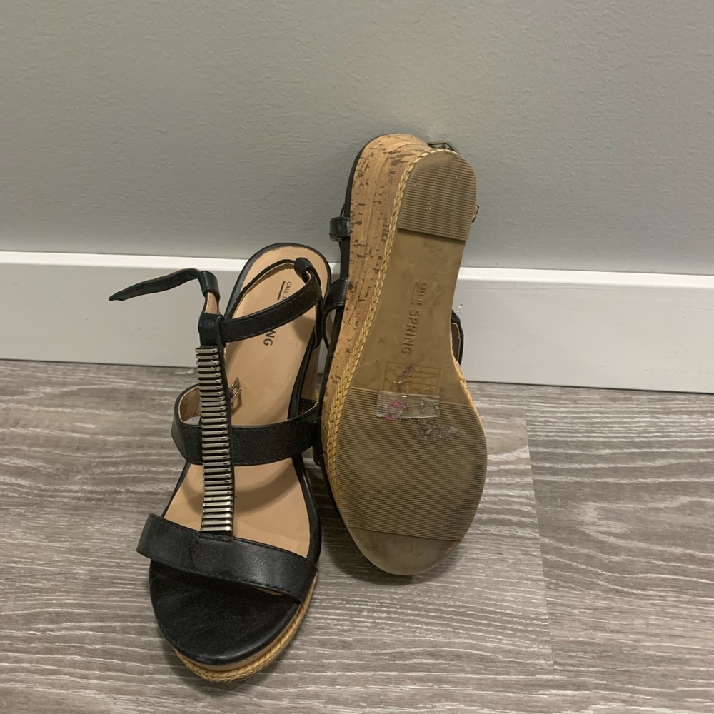 Spring Sandal Wedges - Picture 3 of 3